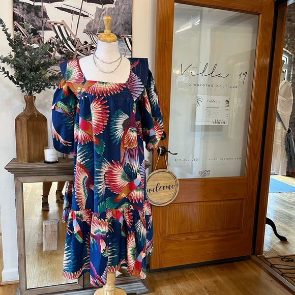 FARM Rio Dresses & Skirts - FARM Rio Anthropology Toucans Dress, Large, EUC